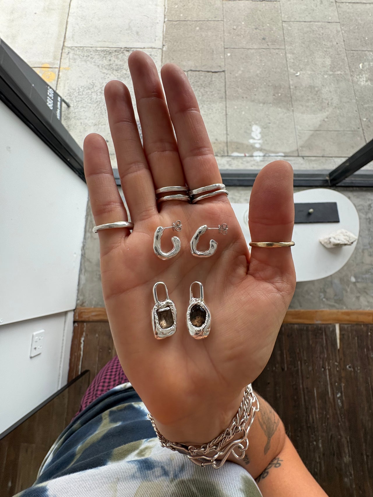 LOU GIRL EARRING SET