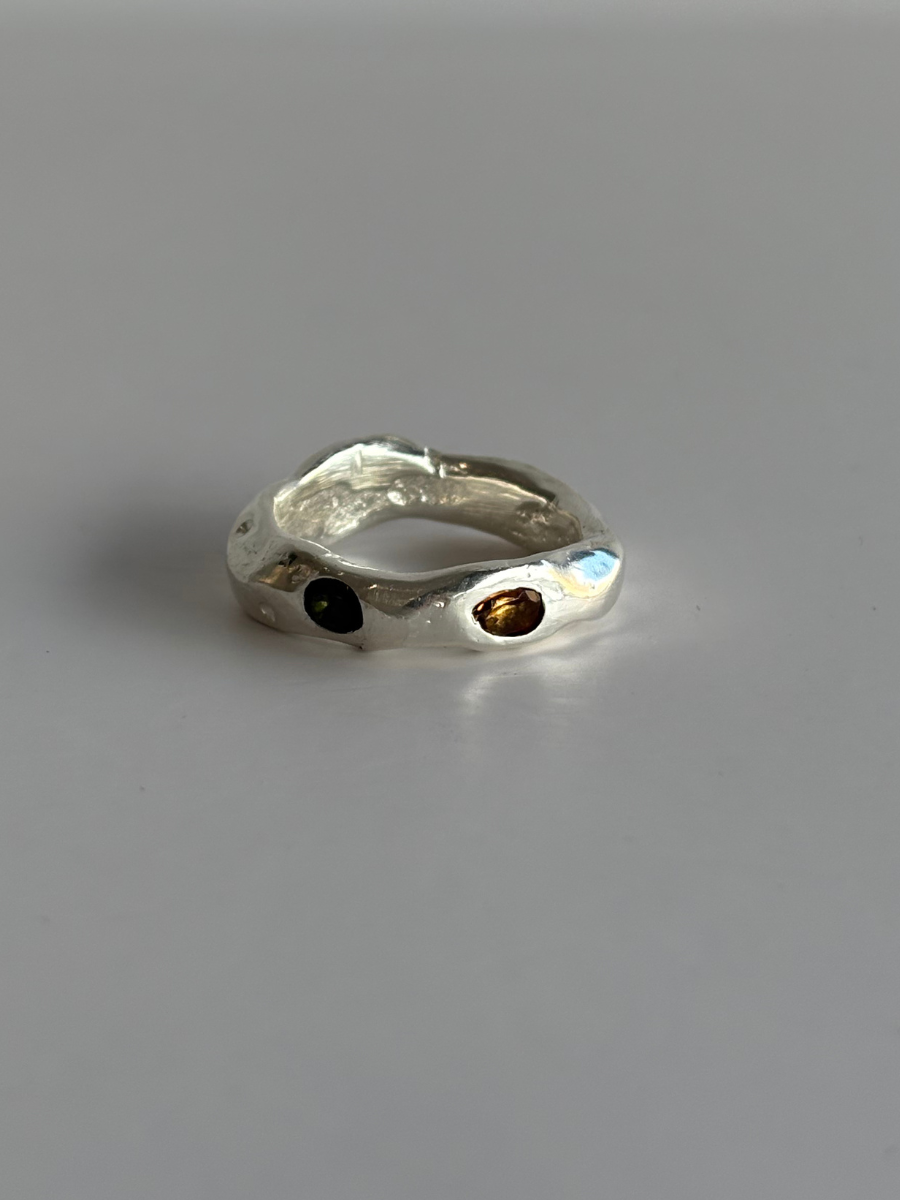 THE DEUA RING