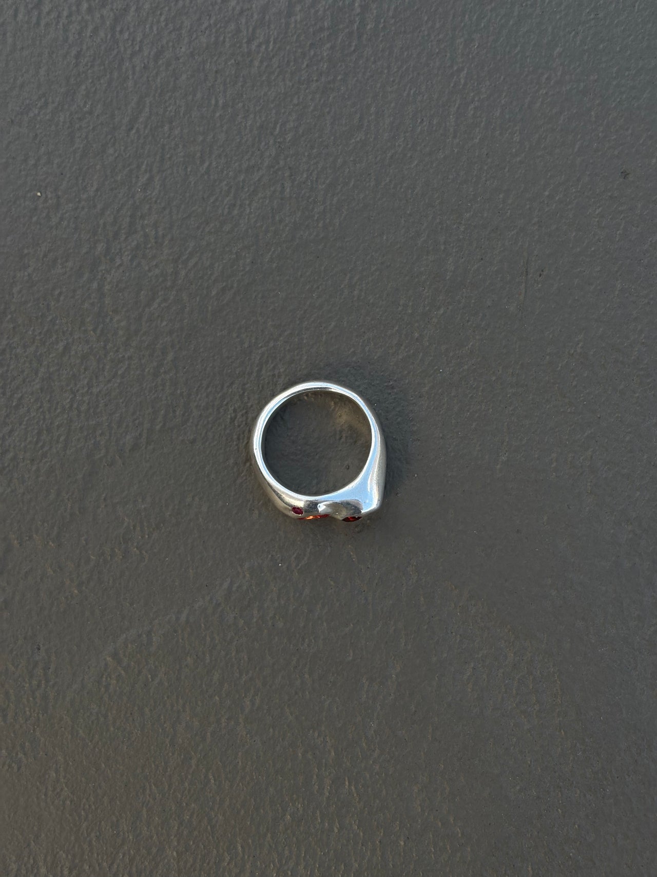 FORM | SAPPHIRE + GARNET RING