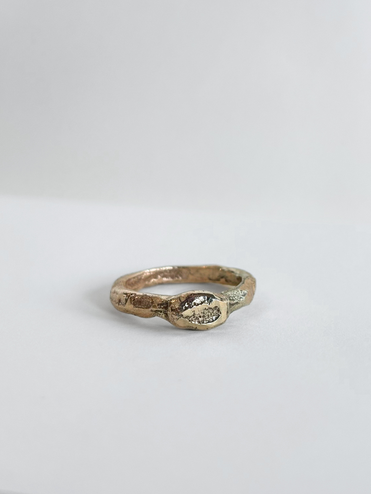 SINGLE OVAL STACKER | CUSTOMISABLE